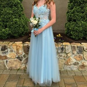 Light Blue Floral Once-worn Prom Dress